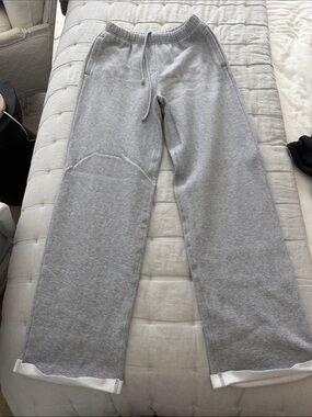 SKIMS classic straight leg sweatpants